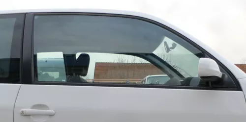 VW Lupo 6X vorne rechts Fenster Scheibe in Tür Fensterscheibe (164417)