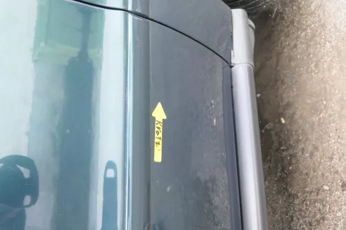 Audi A4 B5 Tür nur Türblatt vorn rechts Beifahrertür grün LZ6U Kombi Limo (164421)