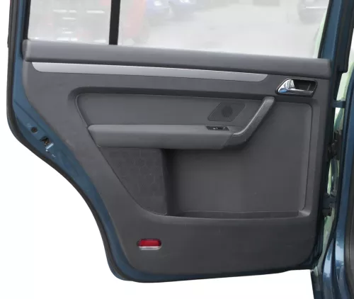 VW Touran 1x Türverkleidung Verkleidung Tür hinten links anthrazit Lautsprecher
