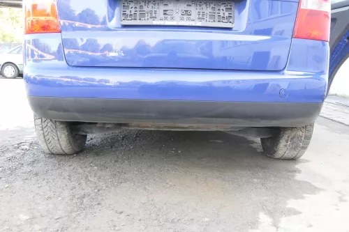 VW Touran 1T Stoßstange hinten Heckstoßstange Stoßfänger blau LL5M (164481)