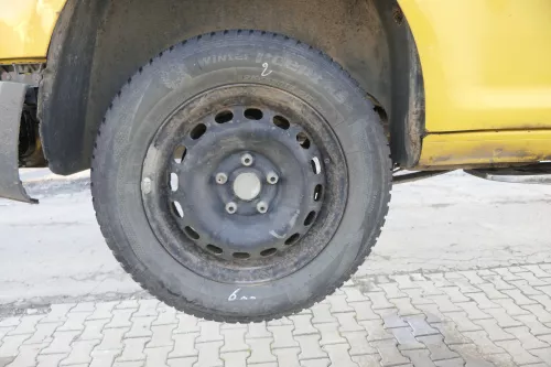 2x Felgen Caddy 2K 195/65 R15 Winterreifen Felge 6jx15H2 ET47 Reifen - 6mm (164569)