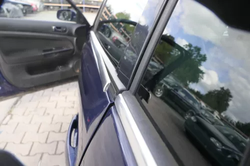 VW Passat 3B 3BG Kombi Variant Tür hinten links blau LB5N ohneAnbauteile (164955)