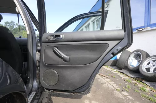 1x VW Golf 4 1J Kombi Türverkleidung Verkleidung Tür hinten rechts schwarz f (165036)
