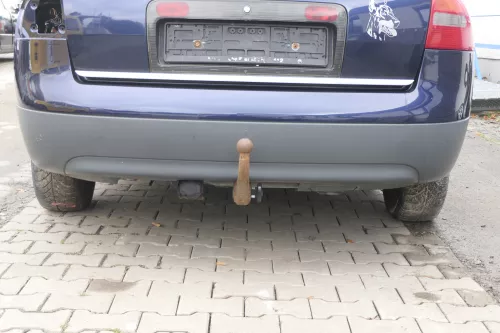 Audi A6 4B Limousine Stoßstange hinten Heckstoßstange Stoßfänger blau LZ5T