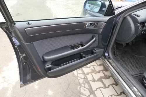 4x A6 4B Türverkleidung Verkleidung Tür vorne hinten links rechts onyx (165080)