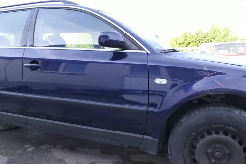 VW Passat 3B 3BG Kombi + Limo Tür vorne rechts Beifahrertür blau LB5N indigoblau (165109)