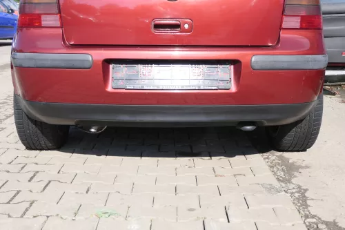 VW Golf 4 Limousine Stoßstange hinten Heckstoßstange Stoßfänger rot braun LC3K (165276)