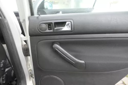 1x VW Golf 4 1J Kombi Türverkleidung Verkleidung Tür hinten rechts schwarz f (165296)