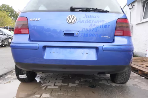 VW Golf 4 Limousine Stoßstange hinten Heckstoßstange Stoßfänger blau LW5Y (165324)