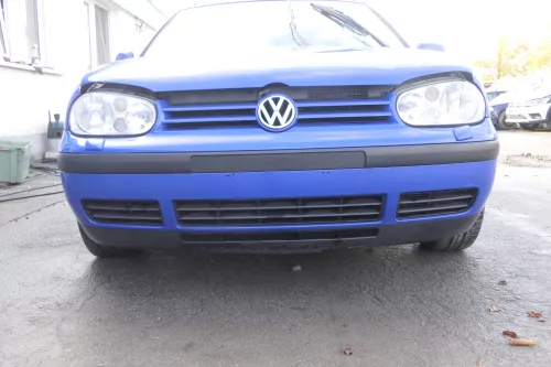 VW Golf 4 Stoßstange vorne Stoßfänger vorn vorne blau LW5Z SWR (165385)