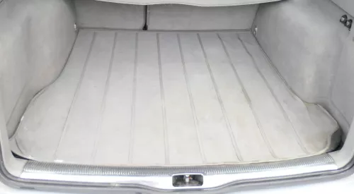 VW Passat 3B 3BG Kombi Verkleidung Teppich Kofferraum Kofferraumteppich grau