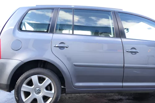 VW Touran 1T 1T3 Tür hinten rechts grau LD7X - ohne Anbauteile