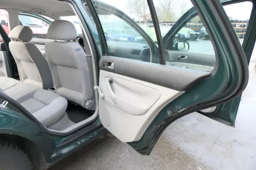 1x VW Golf 4 1J Limousine Türverkleidung Verkleidung Tür hinten rechts grau (165610)