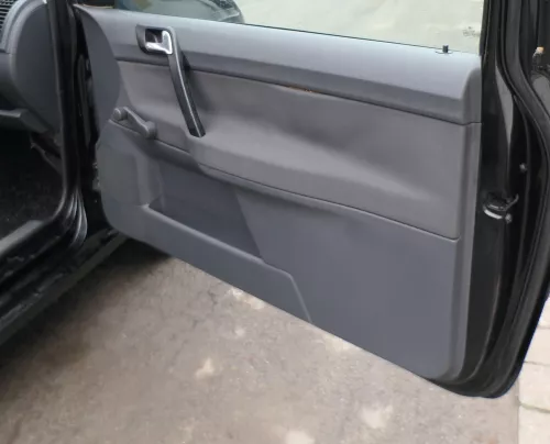VW Polo 9N Türverkleidung Verkleidung Tür vorne & hinte links +rechts 2/3-Türer  (165642)