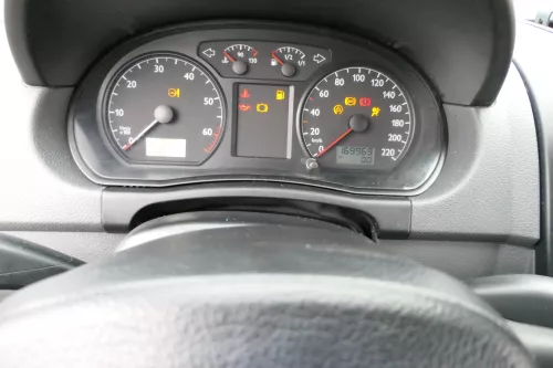 VW Polo 9N Tacho Tachometer Kombiinstrument 169.000km 6Q0920800P 1,2 47kw 40kw