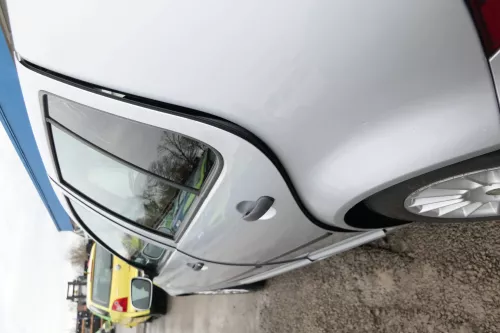 VW Golf 4 Limousine Tür hinten links silber LA7W (KEINkombi) (165710)