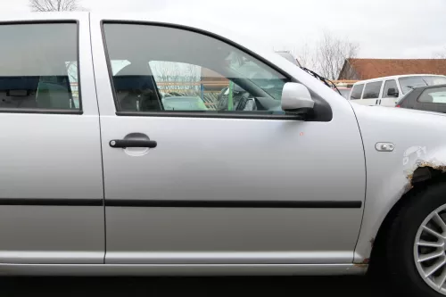 VW Golf 4 Bora Tür vorne rechts Beifahrertür 4/5-Türer+Kombi Variant LA7W silber (165711)