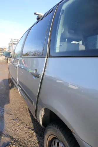 VW Sharan 7M Ford Galaxy WGR Tür hinten links Facelift grau cosmic-silber 2QTC  (165776)