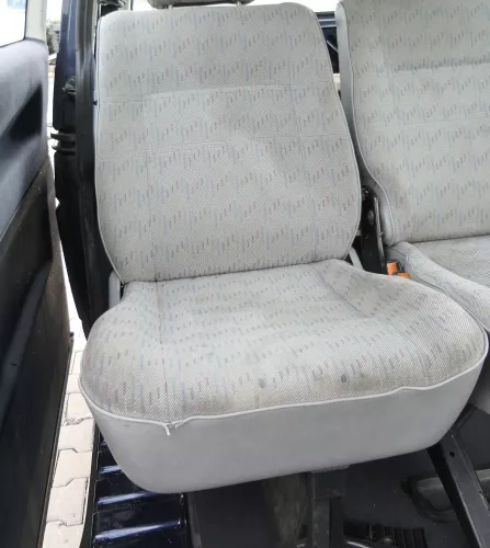 VW T4 Sitz hinten rechts 1. Reihe Lehne Rücksitz (Multivan Caravelle) Stoff (165898)