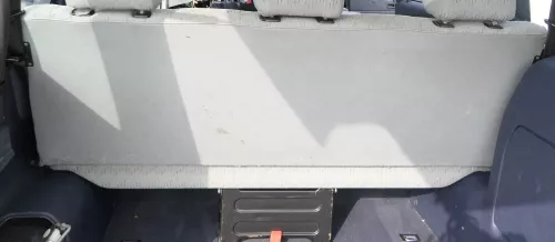 VW T4 Sitze hinten Sitz Rückbank 3-er (Multivan Caravelle) Rücksitzbank (165899)