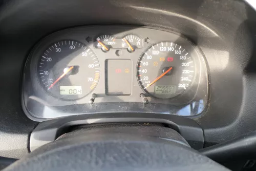VW Golf 4 Tacho Tachometer Kombiinstrument 299.000km 1J0919881B 1,6-2,8 (166229)