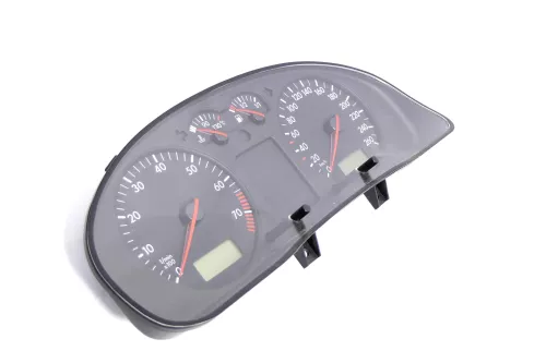 VW Passat 3B Tacho Tachometer Kombiinstrument 221.000km 3B1919860 Benziner (166289)