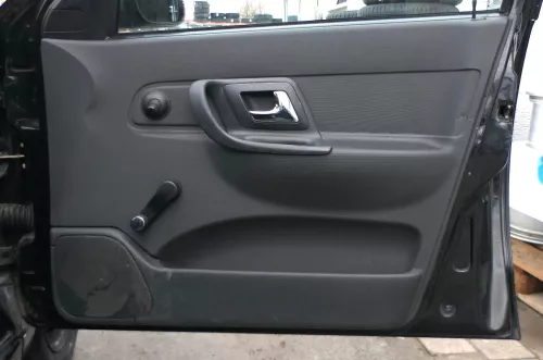4x Polo Kombi ab Bj.2000 Türverkleidung Verkleidung Tür vorne links hinten Facel