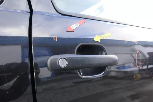 VW Polo 6N 6N2 Tür vorne rechts Beifahrertür 2/3-Türer schwarz LC9Z (166332)