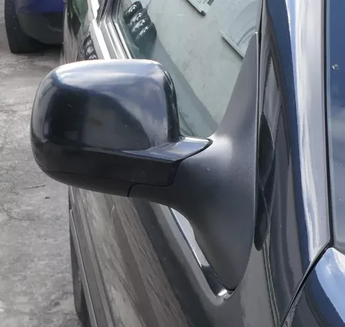 VW Polo 6N2 manueller Spiegel Außenspiegel rechts außen schwarz LC9Z