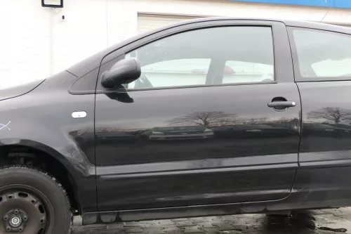 VW Fox 5Z Tür vorne links Fahrertür schwarz LC9Z