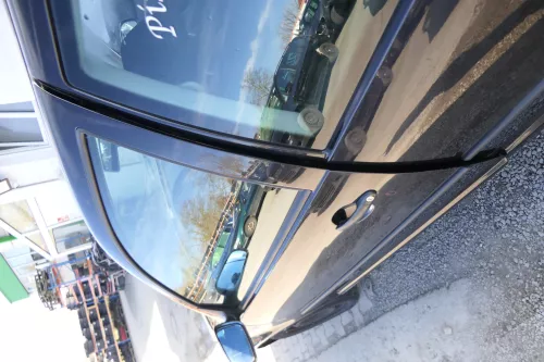 VW Golf 4 Tür vorne links Fahrertür 2/3-Türer schwarz LC9Z ohneAnbauteile (166624)