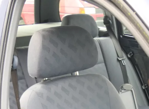 Skoda Octavia 1U Kopfstütze vorne oder hinten (166707)