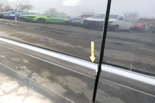 VW Golf 3 4 1E Cabrio Tür vorne links Fahrertür schwarz LC9Z - ohne Anbauteile (166772)