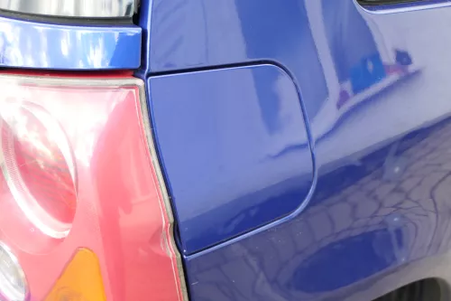 VW Lupo Seat Arosa Tankdeckel Deckel Tank Tankverschluß blau LS5N (166810)