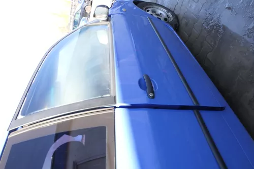 VW Lupo Seat Arosa Tür vorne rechts Beifahrertür blau LR5A (mechanischerFenst (166885)