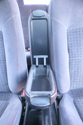 VW Passat 3B Mittelarmlehne Armlehne Lehne Mitte Original schwarz dunkel Velour (166958)