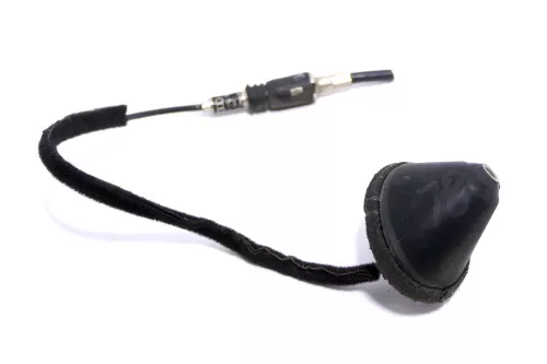 Audi A3 8L A4 B5 Antenne Antennenstab Antennensockel Sockel 8L0035501G (167080)