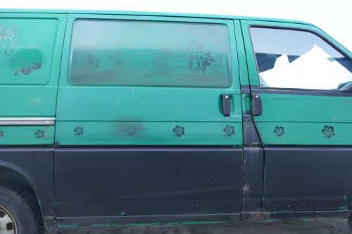 T4 Transporter Tür rechts Schiebetür Multivan Caravelle grün LL6N