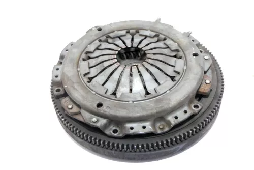 VW T4 Schwungrad Kupplung Druckplatte 1.9D 1X /1.9TD ABL 068105271F 028141034T (167285)