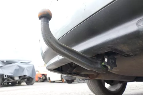 VW Passat 3B 3BG Anhängerkupplung Anhängekupplung abnhembar abnehmbare original (167602)
