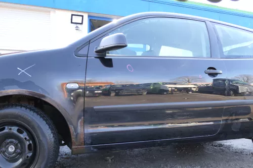 VW Polo 9N 9N3 Tür vorne links Fahrertür 2/3-Türer schwarz L041 ohneAnbautei (167757)