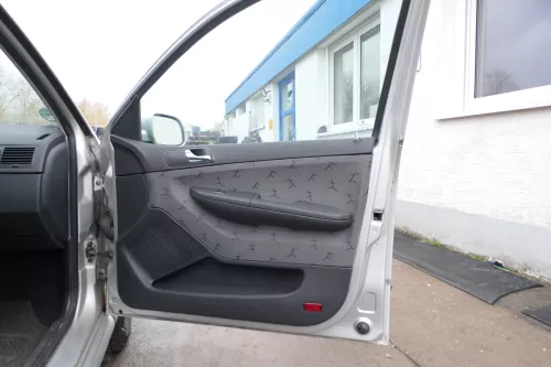 4 x Skoda Fabia 6Y Stufenheck Türverkleidung Verkleidung Tür vorn vorne links re (167772)