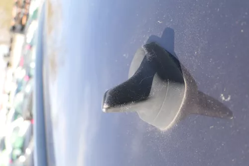 Audi Q7 4L Antenne Antennenstab Antennensockel Sockel 4L0035503F schwarz (167972)