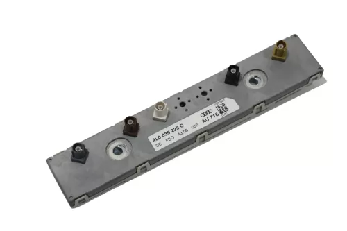 Q7 4L Steuergerät Antenne Antennenweiche Weiche 4L0035225C Antennenverstärker