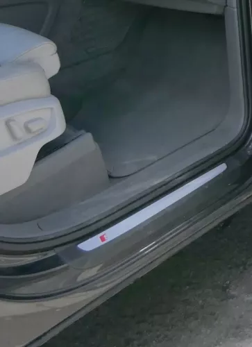 4x Audi Q7 4L Einstiegsleisten rechts + links vorne + hinten S-line Leisten (168135)