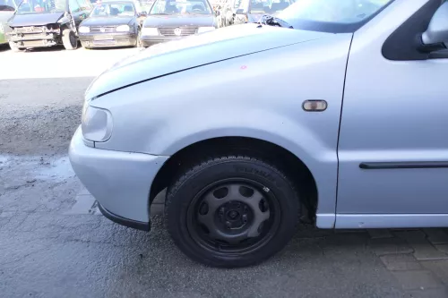 VW Polo 6N 6N1 Kotflügel vorne links silber LB7Z satinsilber (168274)