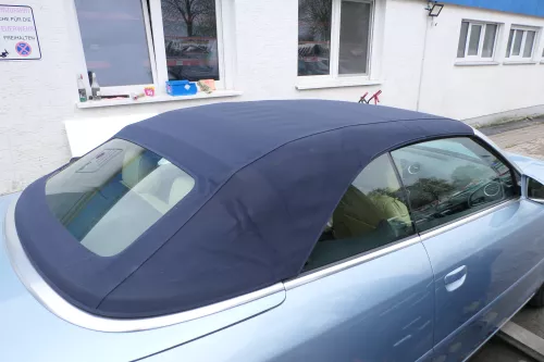 A4 8H Cabrio Dach Scheibe Verdeck Gestell dunkelblau + Himmel (168679)
