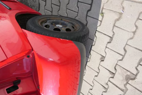VW Lupo Stoßstange hinten Heckstoßstange Stoßfänger rot LP3G (168878)