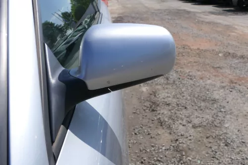 Audi A3 8L elektrischer Spiegel Außenspiegel links mit Glas silber LY7M (168895)