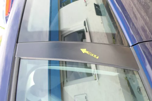 VW Polo 9N 9N3 Tür vorne links Fahrertür 2/3-Türer blau LB5N ohneAnbautei (169115)